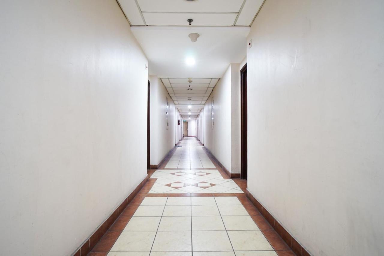 Mediterania Garden Residence I Jakarta Exterior photo